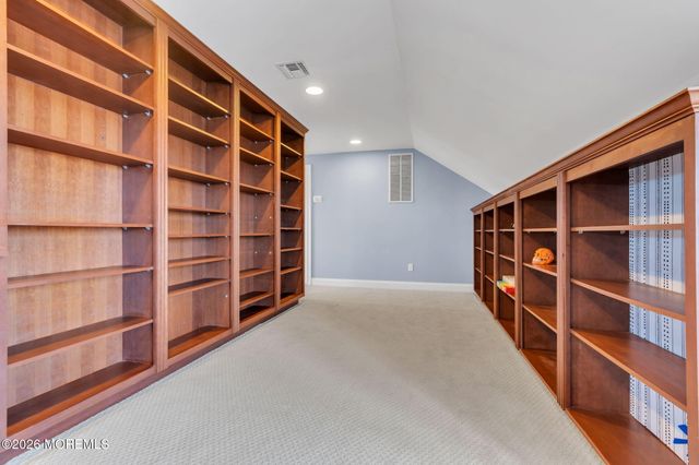 5 Riverdale Avenue, Monmouth Beach, NJ 07750
