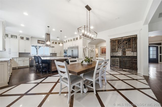 12011 S Lakewood Avenue, Tulsa, OK 74137