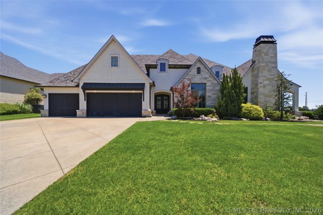 12011 S Lakewood Avenue, Tulsa, OK 74137