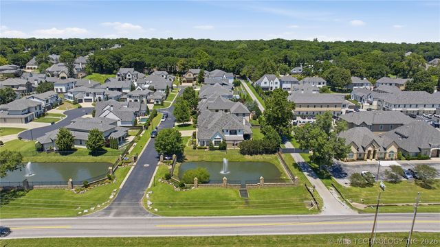 12011 S Lakewood Avenue, Tulsa, OK 74137