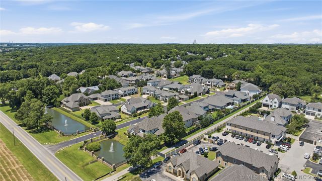 12011 S Lakewood Avenue, Tulsa, OK 74137