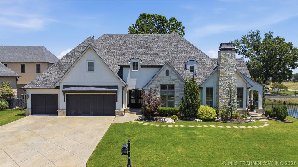 12011 S Lakewood Avenue, Tulsa, OK 74137