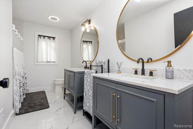 3681 Maxwell Court, Bloomfield Hills, MI 48301