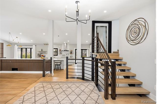 3681 Maxwell Court, Bloomfield Hills, MI 48301