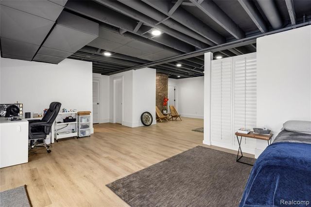 3681 Maxwell Court, Bloomfield Hills, MI 48301