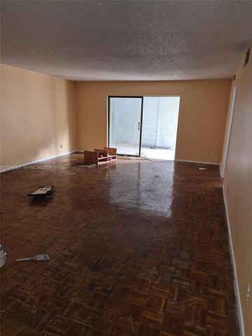 3940 NW 42nd Avenue 122, Lauderdale Lakes, FL 33319