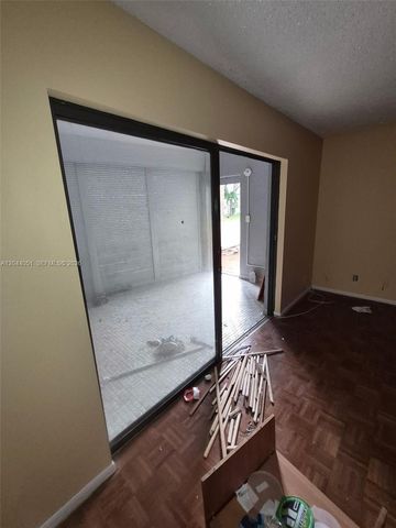 3940 NW 42nd Avenue 122, Lauderdale Lakes, FL 33319