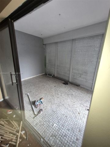 3940 NW 42nd Avenue 122, Lauderdale Lakes, FL 33319