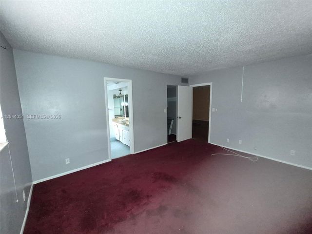 3940 NW 42nd Avenue 122, Lauderdale Lakes, FL 33319