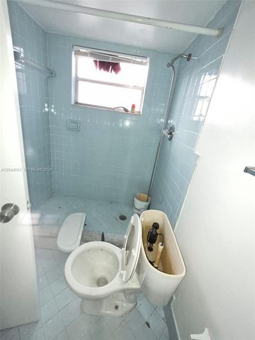 3940 NW 42nd Avenue 122, Lauderdale Lakes, FL 33319