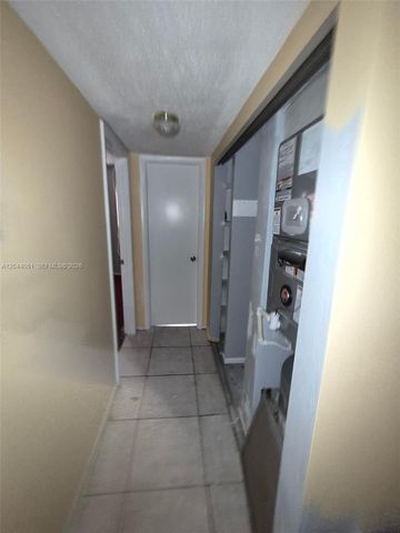 3940 NW 42nd Avenue 122, Lauderdale Lakes, FL 33319