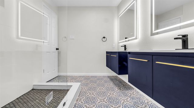 6701 Beth Court, Garland, TX 75044