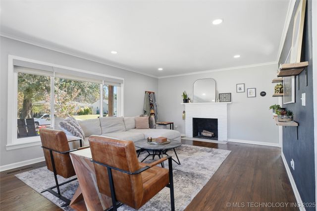 4904 S Madison Avenue, Tulsa, OK 74105