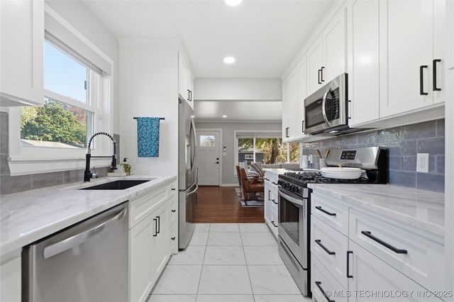 4904 S Madison Avenue, Tulsa, OK 74105