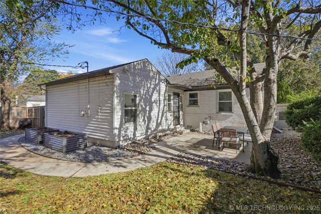 4904 S Madison Avenue, Tulsa, OK 74105