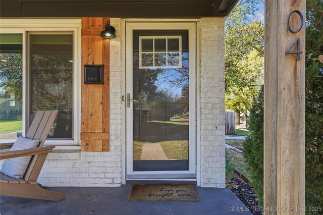 4904 S Madison Avenue, Tulsa, OK 74105