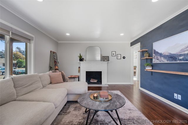 4904 S Madison Avenue, Tulsa, OK 74105