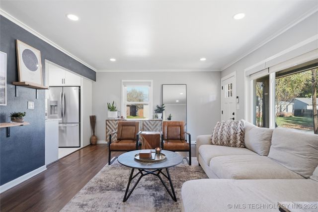 4904 S Madison Avenue, Tulsa, OK 74105