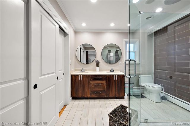 5722 Raven Road, Bloomfield Hills, MI 48301