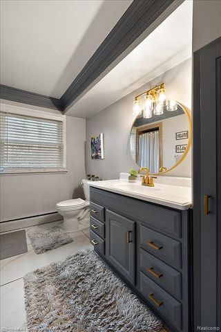 5722 Raven Road, Bloomfield Hills, MI 48301