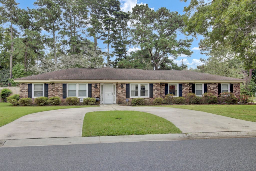 13 Ashland Drive, Charleston, SC 29407