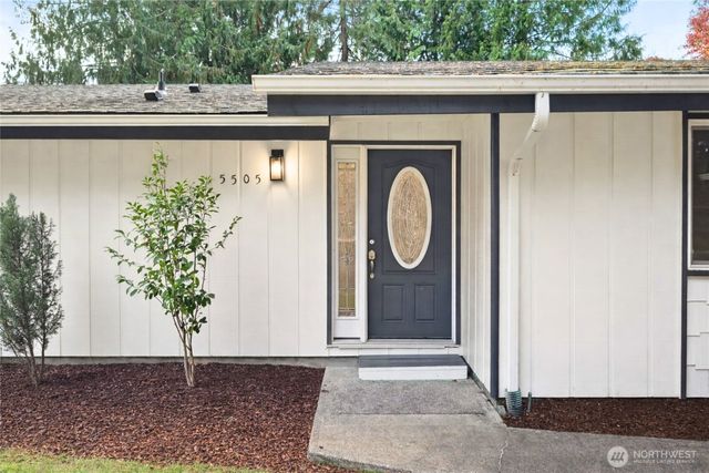 5505 Windemere Drive SE, Olympia, WA 98501