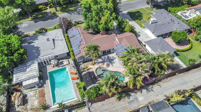 905 Yale Ave, Modesto, CA 95350