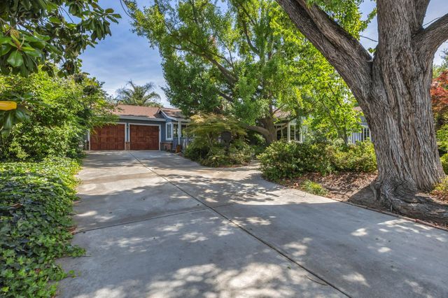 905 Yale Ave, Modesto, CA 95350