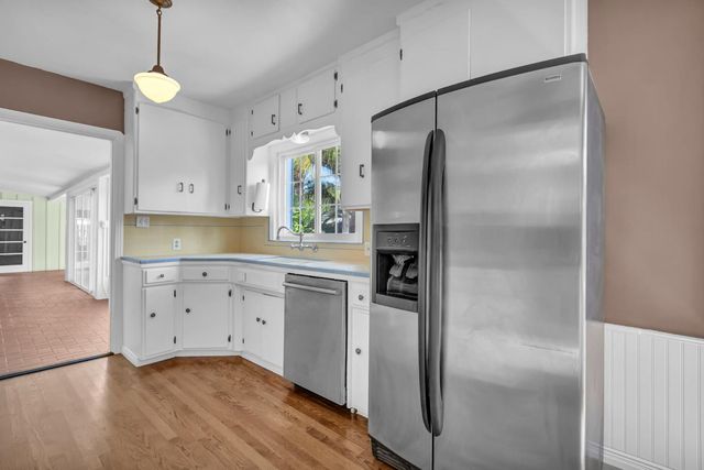905 Yale Ave, Modesto, CA 95350