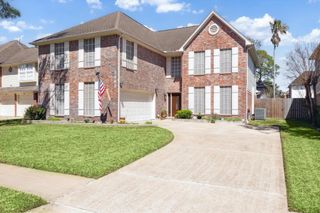 1107 Chesterwood Drive, Pearland, TX 77581