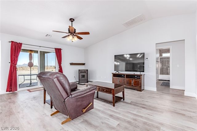 2360 Mallard Avenue, Pahrump, NV 89048