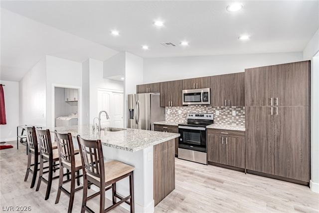 2360 Mallard Avenue, Pahrump, NV 89048