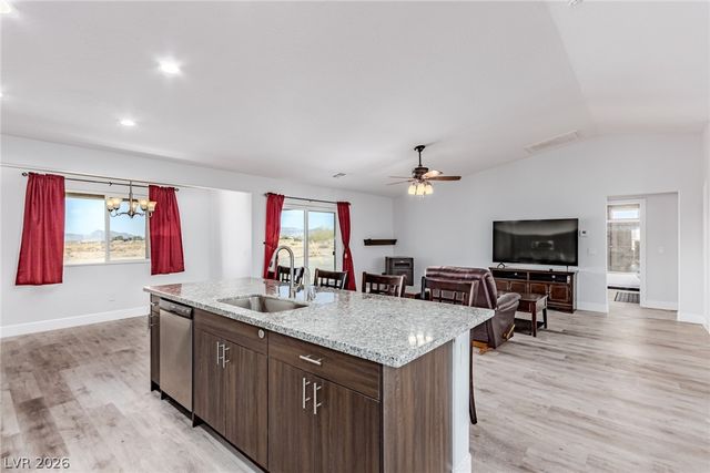 2360 Mallard Avenue, Pahrump, NV 89048