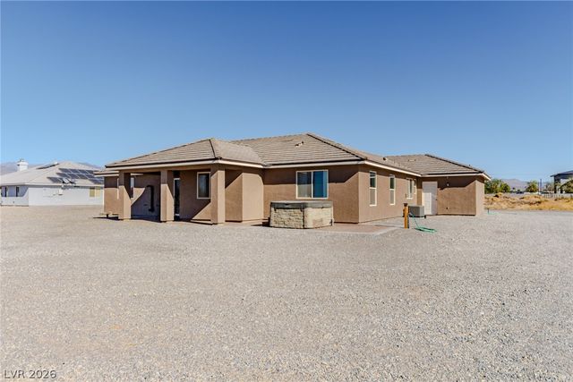 2360 Mallard Avenue, Pahrump, NV 89048