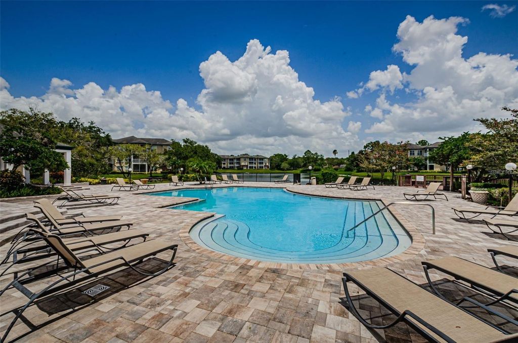 Image 20 of property listing at 10110 WINSFORD OAK BOULEVARD 623, Tampa, FL 33624