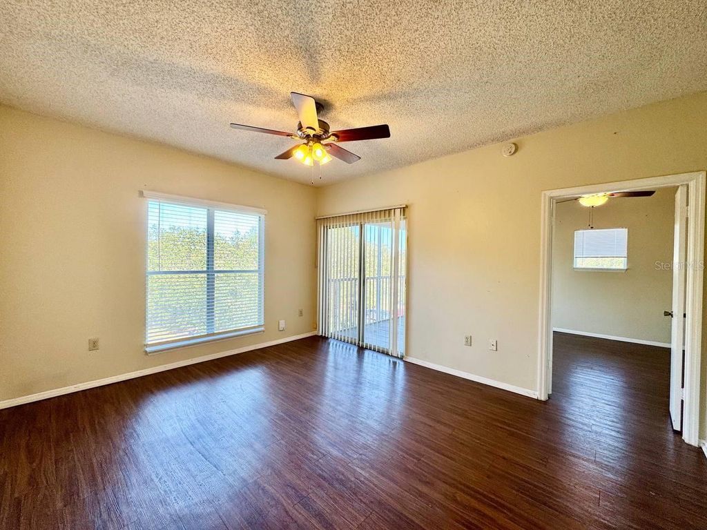 Image 7 of property listing at 10110 WINSFORD OAK BOULEVARD 623, Tampa, FL 33624