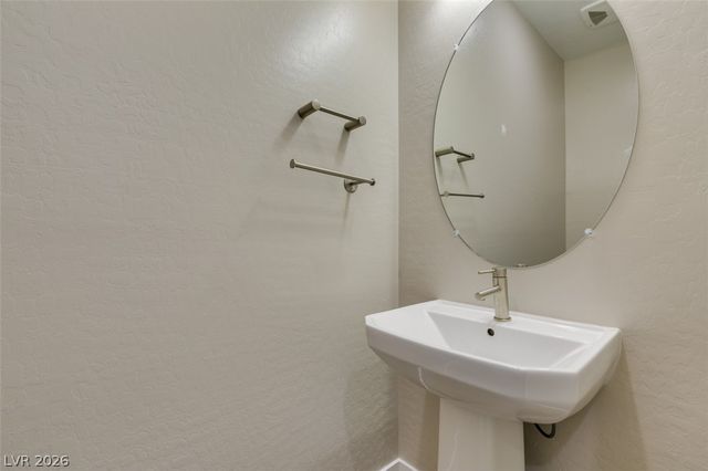 10184 Chrysolite, Las Vegas, NV 89143