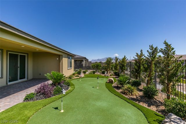 10184 Chrysolite, Las Vegas, NV 89143