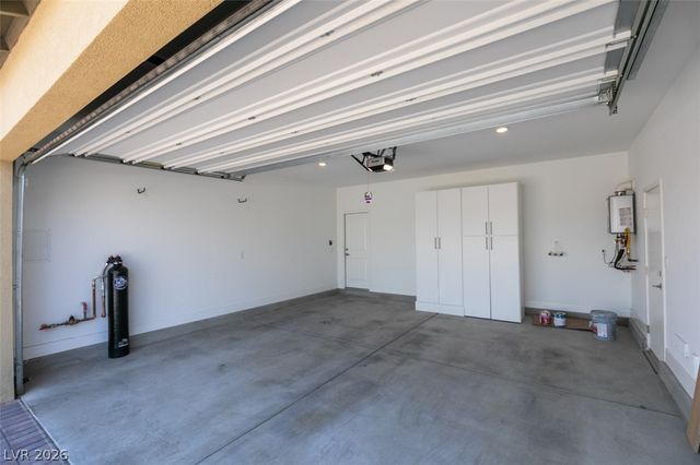 10184 Chrysolite, Las Vegas, NV 89143