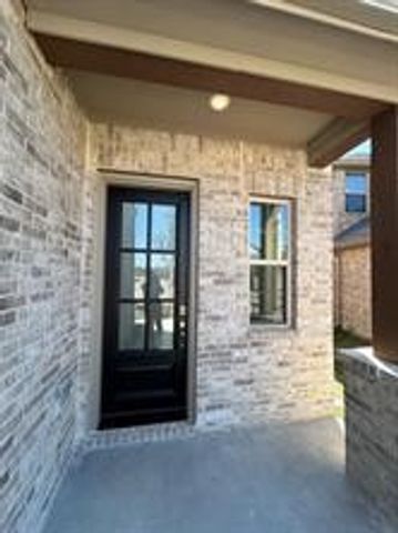 9008 Guadalupe Street, Plano, TX 75024