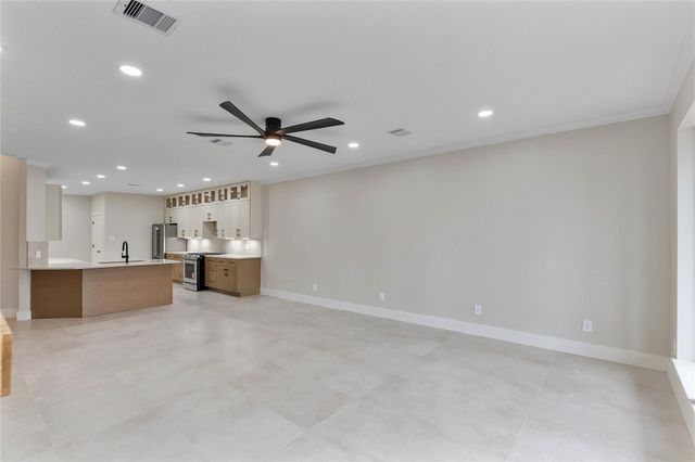 12350 Pebble View Drive, Conroe, TX 77304