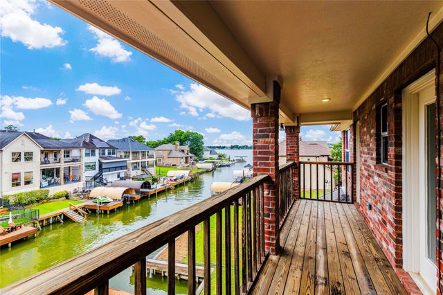 12350 Pebble View Drive, Conroe, TX 77304