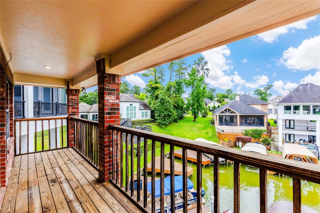 12350 Pebble View Drive, Conroe, TX 77304