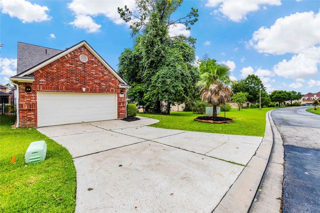 12350 Pebble View Drive, Conroe, TX 77304