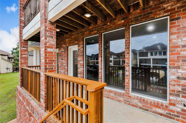 12350 Pebble View Drive, Conroe, TX 77304