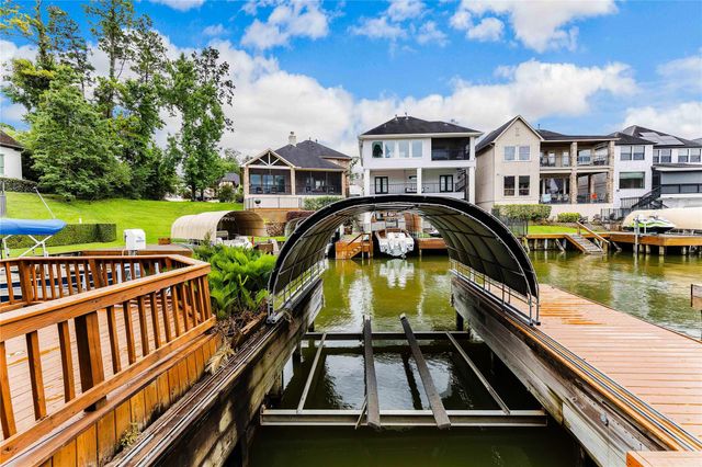 12350 Pebble View Drive, Conroe, TX 77304