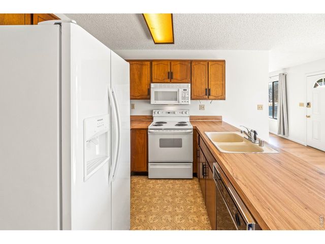 326 44th Ave, Greeley, CO 80634