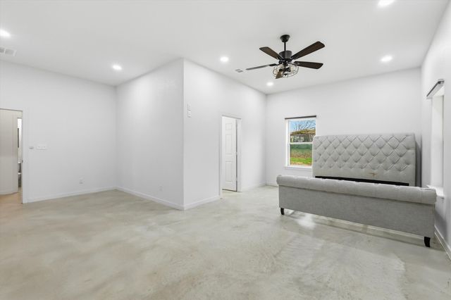 1445 County Road 3690, Paradise, TX 76073