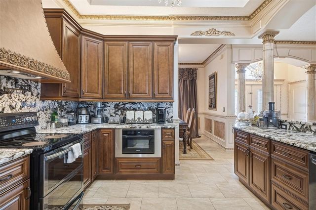 11 BANNERWOOD LANE, Palm Coast, FL 32137