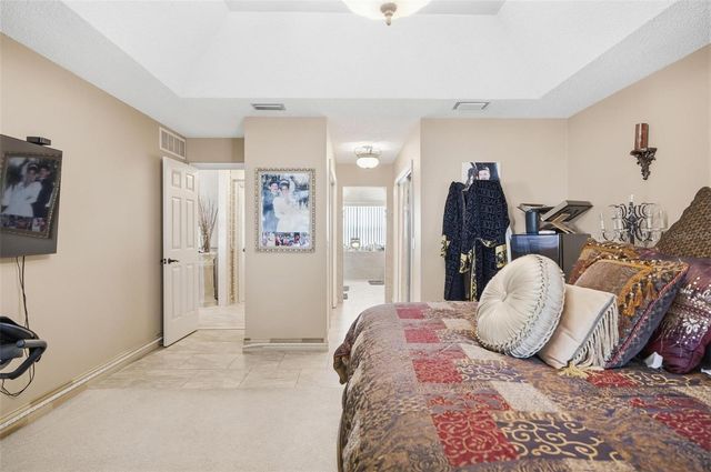 11 BANNERWOOD LANE, Palm Coast, FL 32137